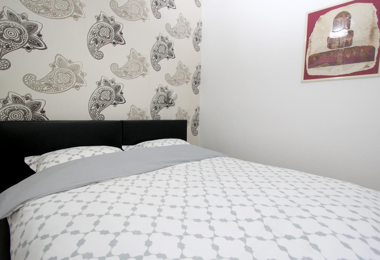 City Center Apartment Mika Belgrado Esterno foto
