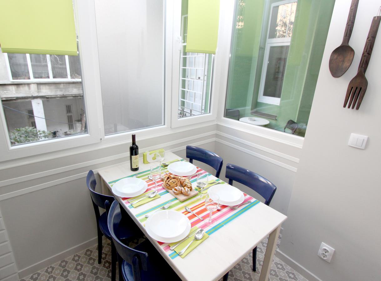City Center Apartment Mika Belgrado Esterno foto